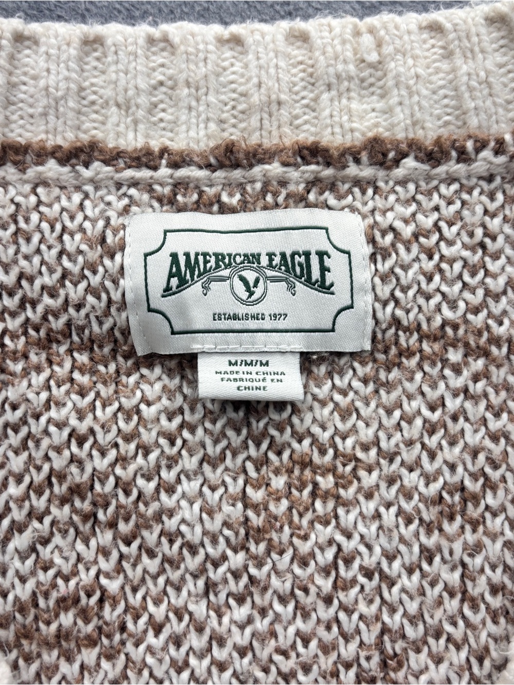 American Eagle Outfitters Cream and Brown Paisley V-Neck Button Cardigan - Picture 2 of 3